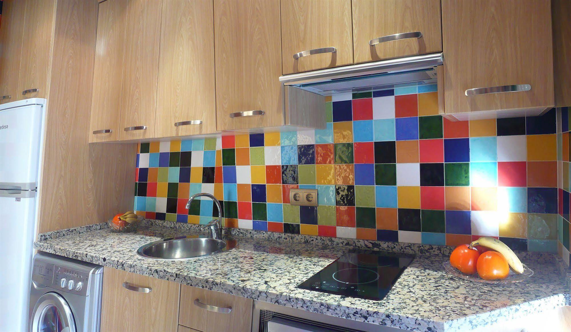 Apartamentos Suites Oficentro Málaga Extérieur photo
