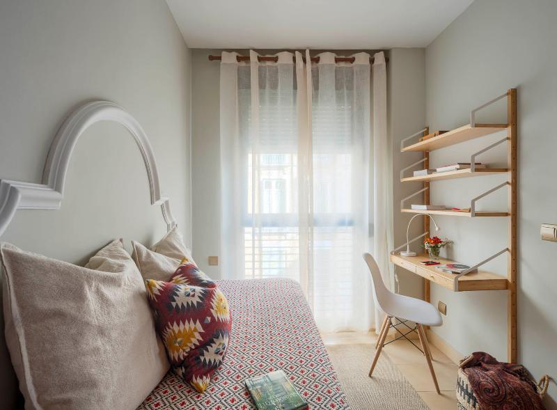 Apartamentos Suites Oficentro Málaga Extérieur photo